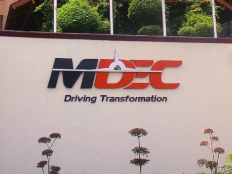 01569BA721AE6ED208A3E70B126379E4_low_0